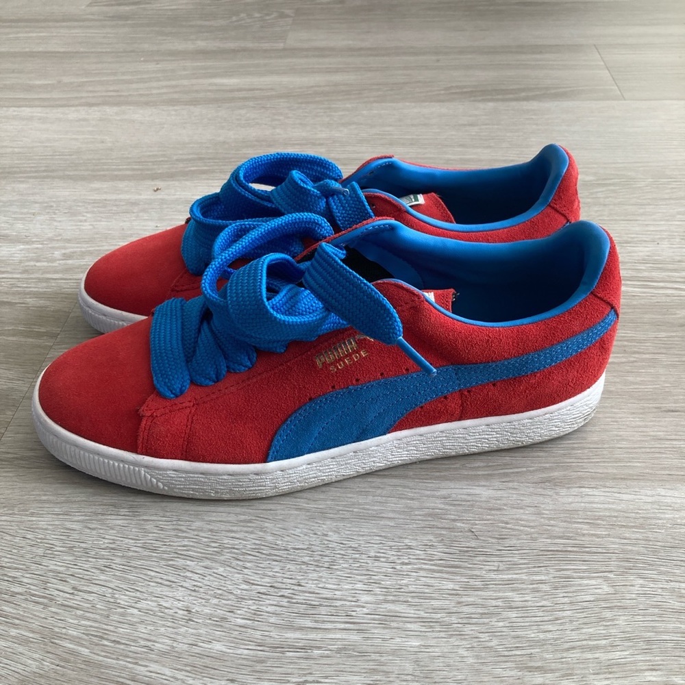 Puma Suede size 10